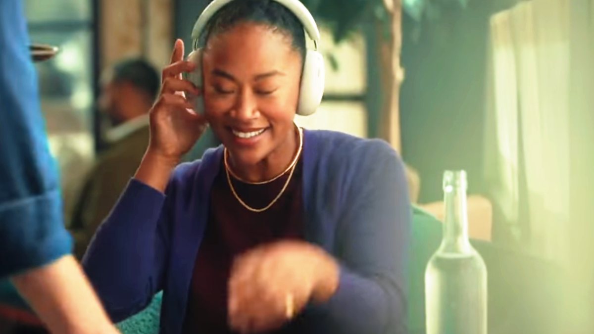 Sonos Ace mettono in testa una nuova emozione di ascolto