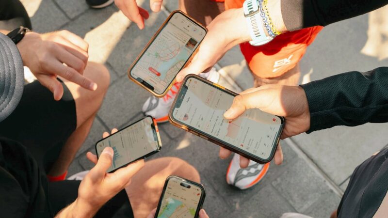Strava stringe le maglie e mette alla corda tanti smartwatch