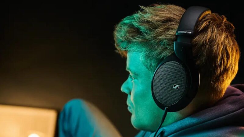 La musica Sennheiser HD 550 prosegue il filo di una storia da ascoltare