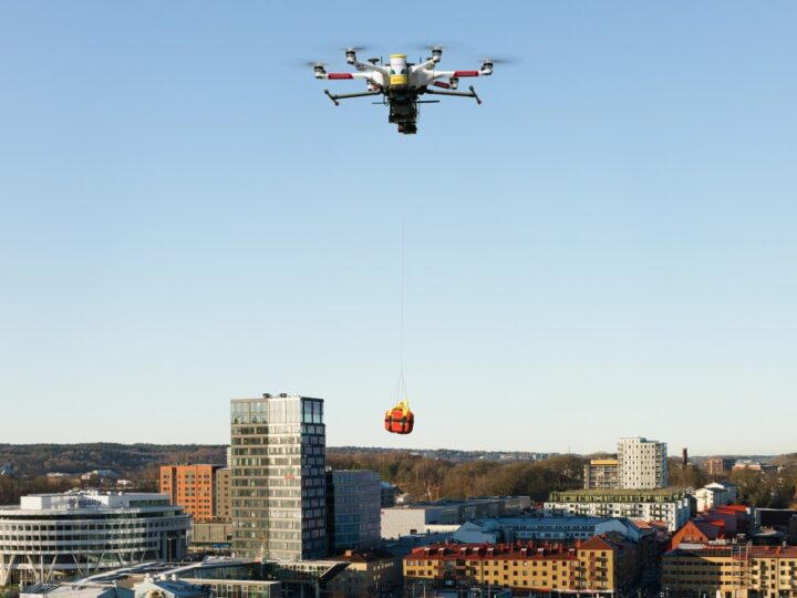 In Svezia il drone è sinonimo di vita, con a bordo un defibrillatore